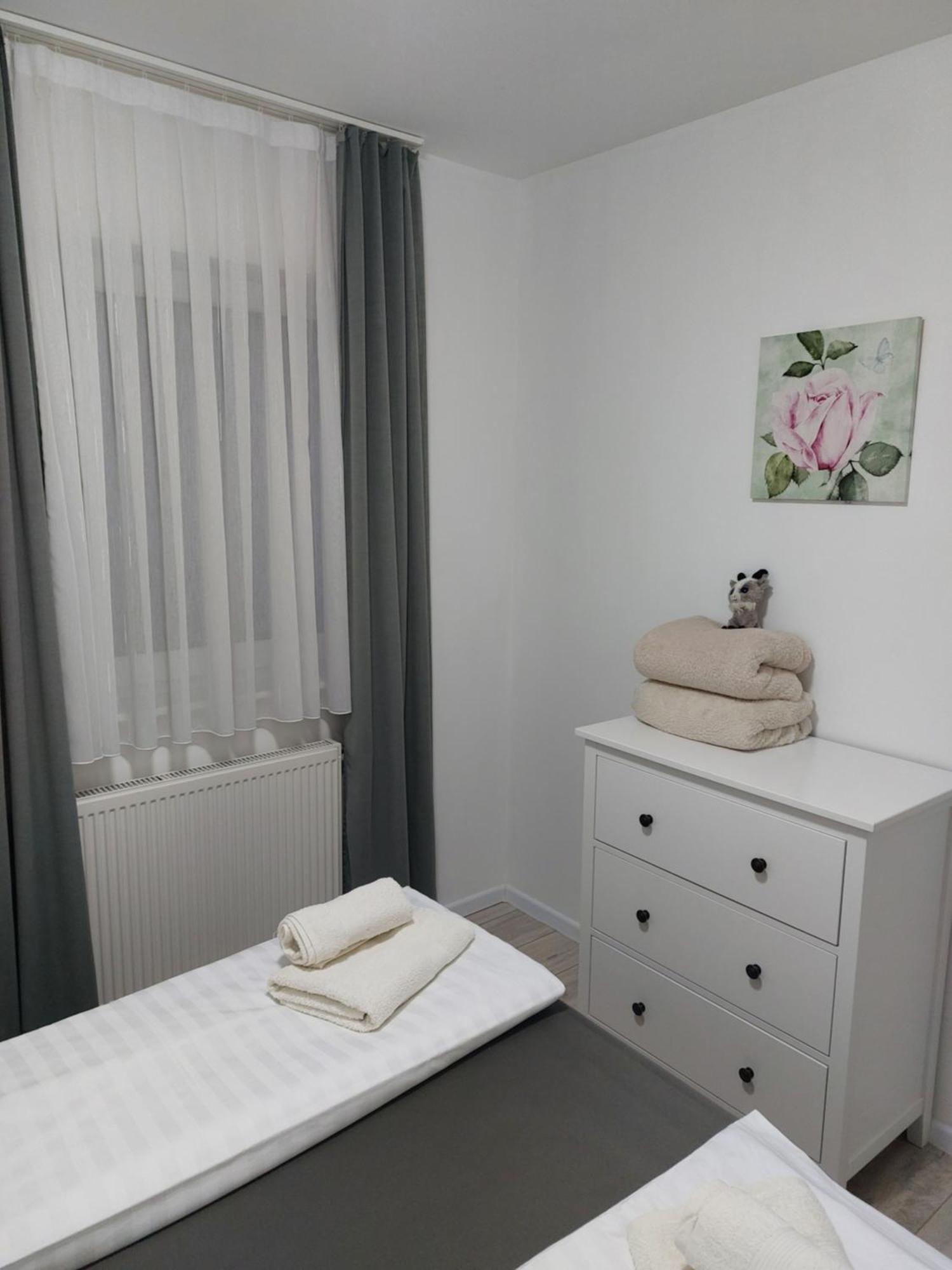 Two Bedroom Apartment 卡斯塔 外观 照片